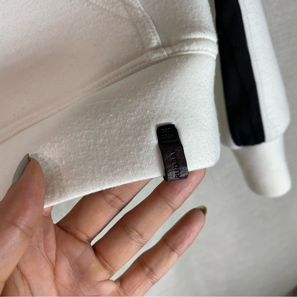 RUDSAK Women's White and Black Sweatshirt - Picture 3 of 5